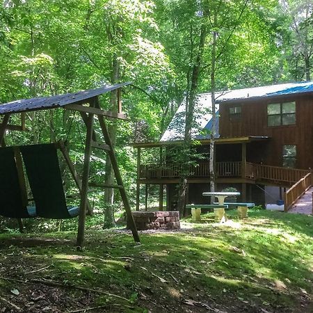 Friendly Bear Cabin Pigeon Forge Exterior photo